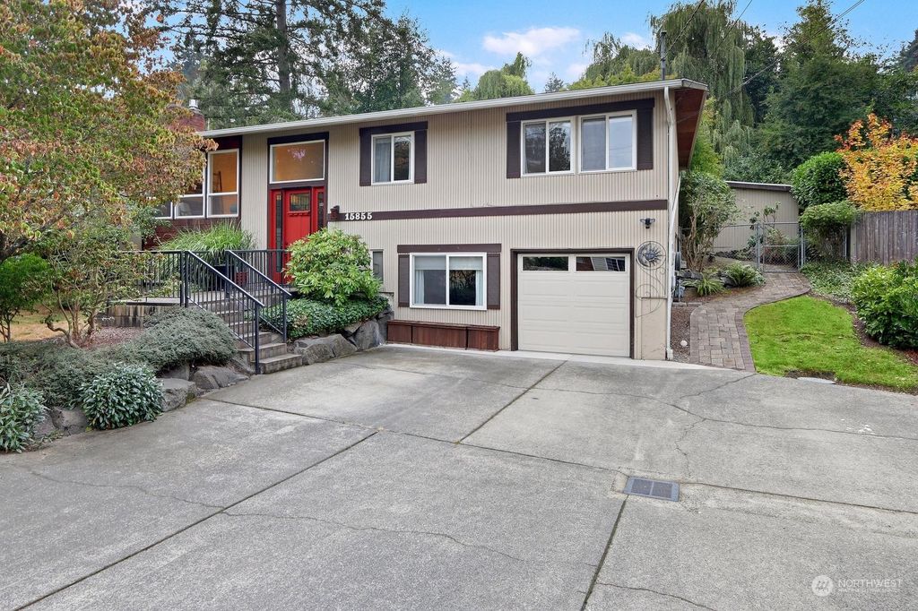 Photo of 15855 37th Avenue NE, Lake Forest Park, WA 98155 (MLS # 2155802)