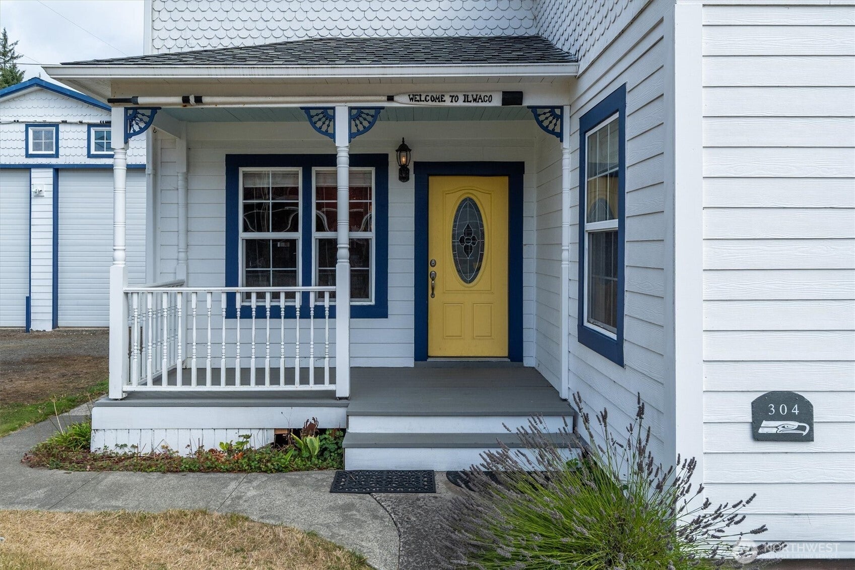 304 Spruce Street E