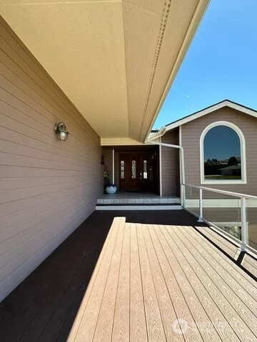 3639 Ridgeview Boulevard