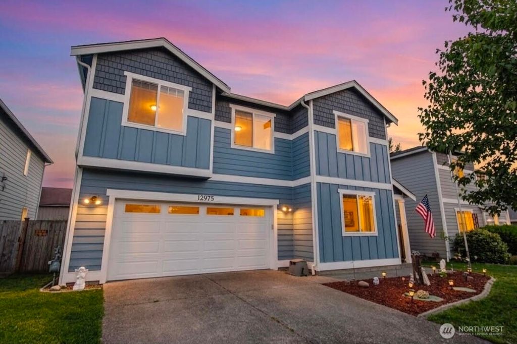 Photo of 16475 SE Greenbrier Street ST, Yelm, WA 98597 (MLS # 2535764)