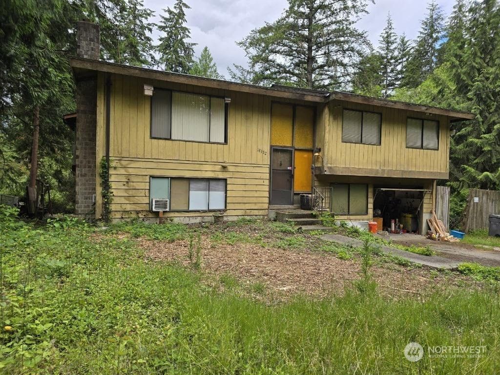 Photo of 18332 Butternut Road, Lynnwood, WA 98037 (MLS # 2265908)