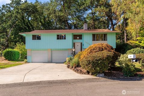 Photo of 14524 12th Avenue E, Tacoma, WA 98445 (MLS # 2434430)