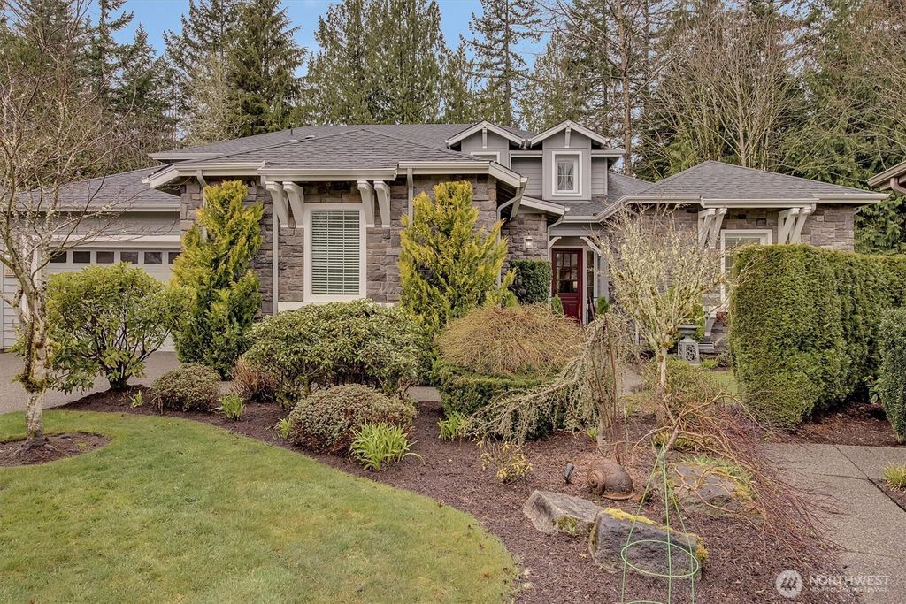 Photo of 22850 NE 138th Court, Redmond, WA 98053 (MLS # 2349234)