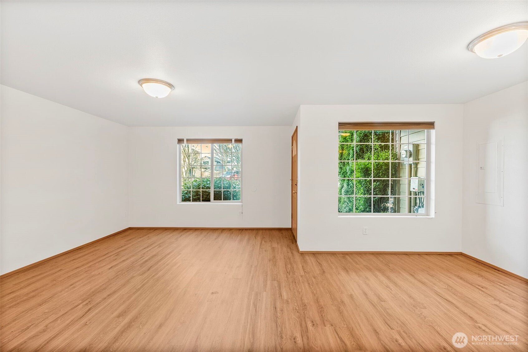 2702 Hidden Springs Loop SE