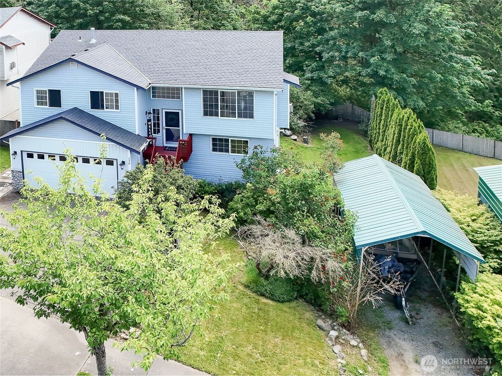 Photo of 7310 46th Place NE, Marysville, WA 98270 (MLS # 2377870)