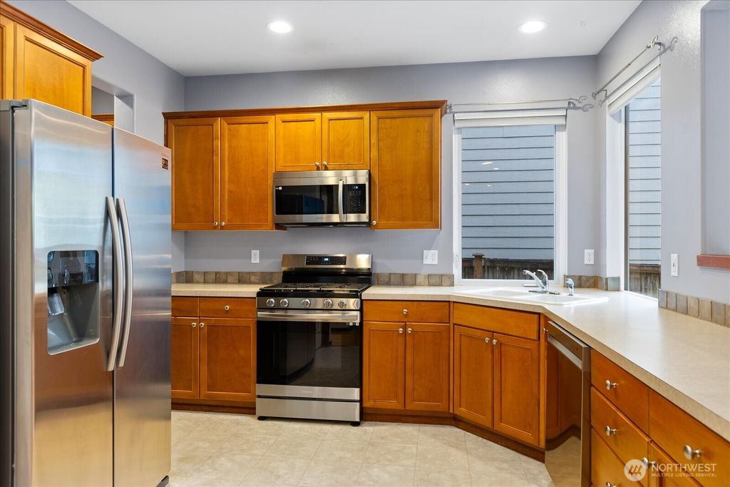 Photo of 5926 SE 2nd Court, Renton, WA 98059 (MLS # 2476805)