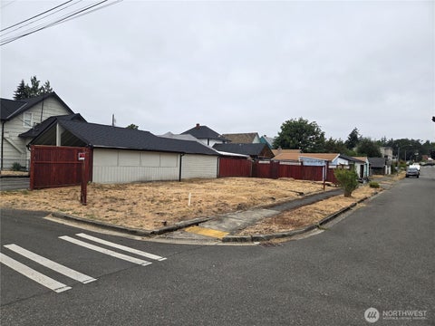 Photo of 3251 S 58th St, Tacoma, WA 98409 (MLS # 2569079)