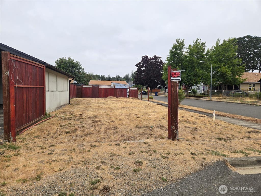 Photo of 3251 S 58th St, Tacoma, WA 98409 (MLS # 2569079)