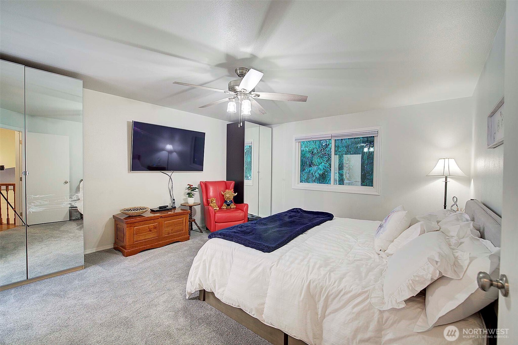 Sammamish, Washington, 98074, United States, 4 Bedrooms Bedrooms, ,3 BathroomsBathrooms,Residential,Active,2023853