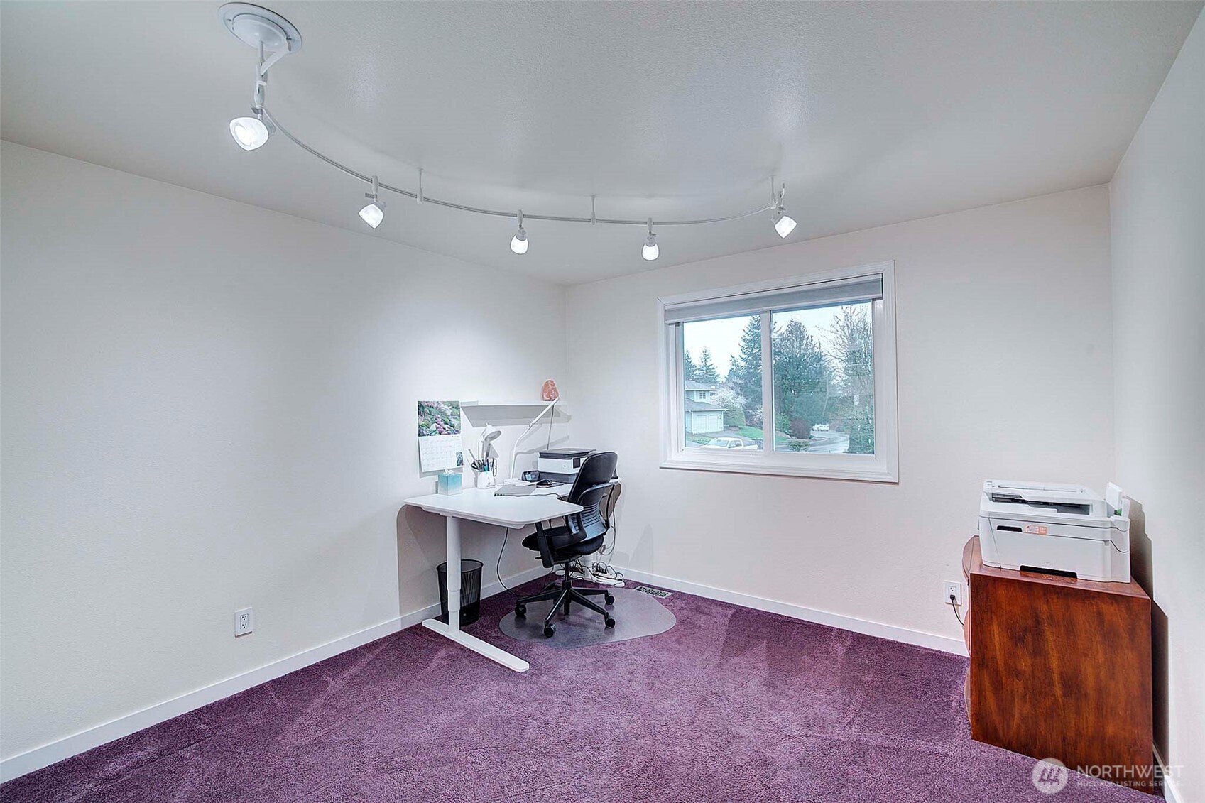Sammamish, Washington, 98074, United States, 4 Bedrooms Bedrooms, ,3 BathroomsBathrooms,Residential,Active,2023853