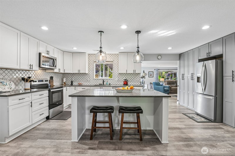 504 SE 104th Avenue