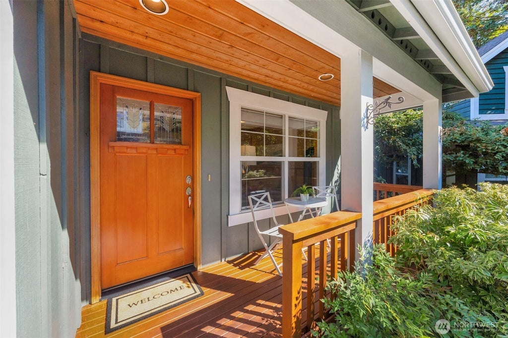 Photo of 15741 Dayton Avenue N #11, Shoreline, WA 98133 (MLS # 2576873)