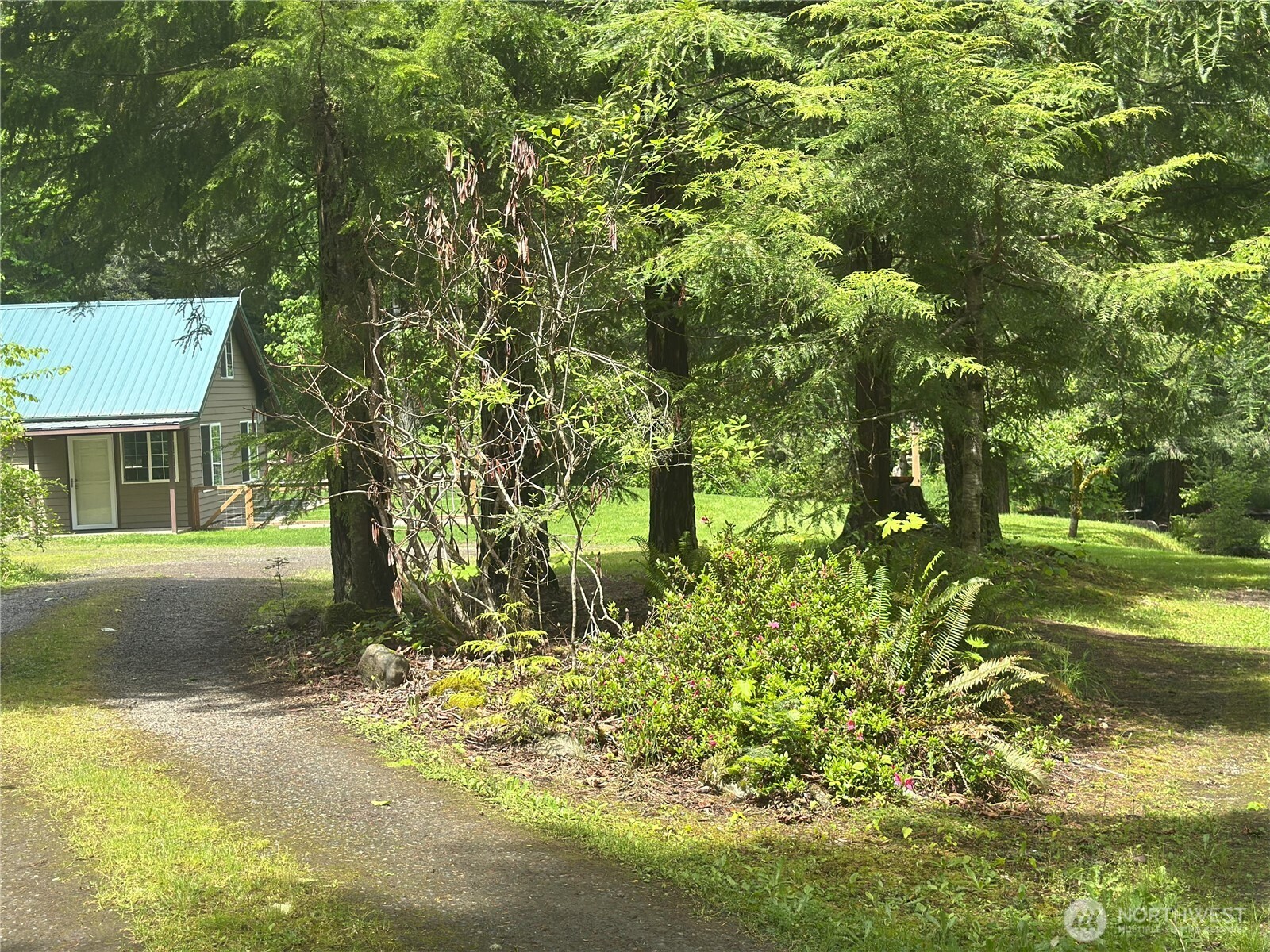531 Lakenes Road