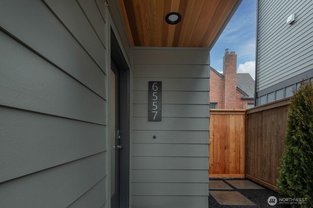 Photo of 6557 26th Avenue NW, Seattle, WA 98117 (MLS # 2334814)