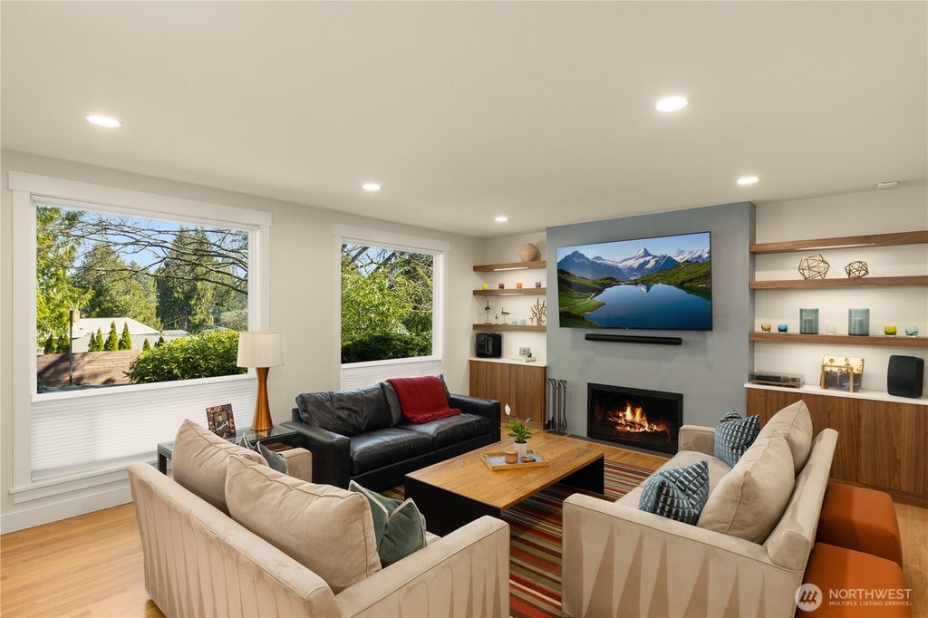 Photo of 9525 Mercerwood Drive, Mercer Island, WA 98040 (MLS # 2502917)