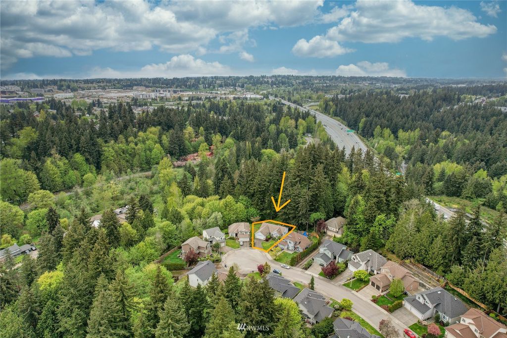 Photo of 1425 195th Street SW, Lynnwood, WA 98036 (MLS # 1929373)