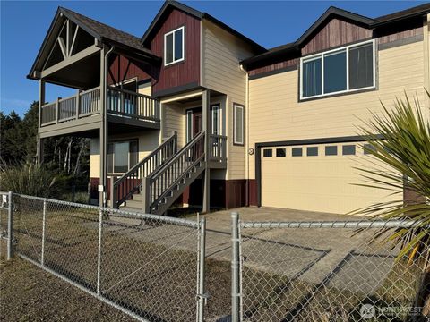 Photo of 32108 J, Ocean Park, WA 98640 (MLS # 2427325)