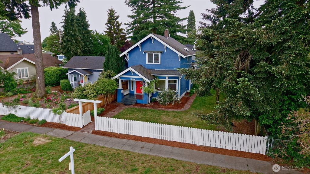 Photo of 512 S 35th Street, Tacoma, WA 98418 (MLS # 2524916)