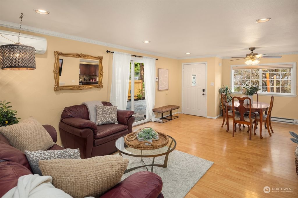 Photo of 11011 25th Avenue SW, Seattle, WA 98146 (MLS # 2325417)