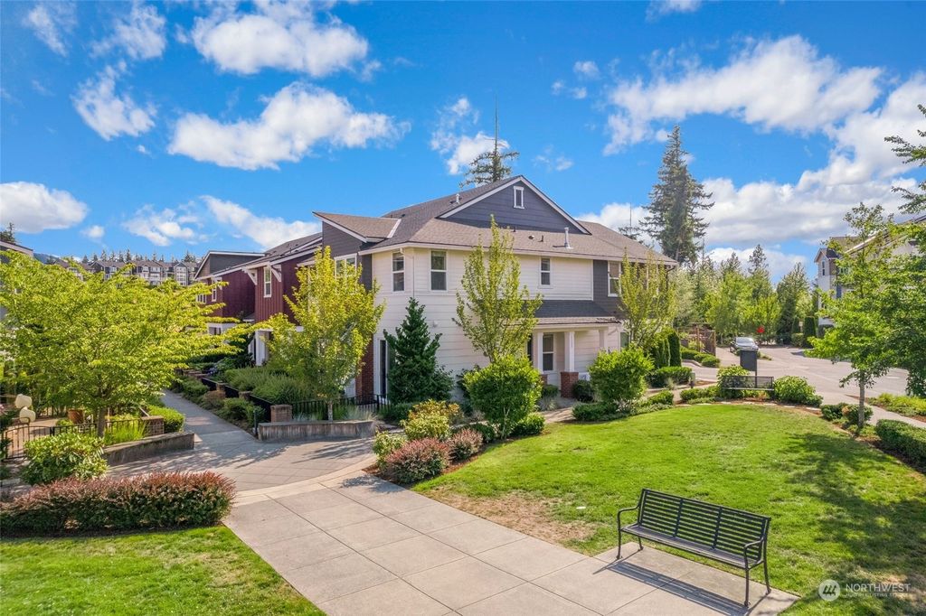 Photo of 1137 NE Hickory Lane, Issaquah, WA 98029 (MLS # 2135689)
