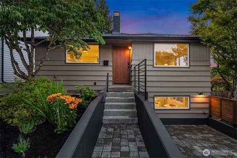 Photo of 2314 S Forest Street #1, Seattle, WA 98144 (MLS # 2557931)
