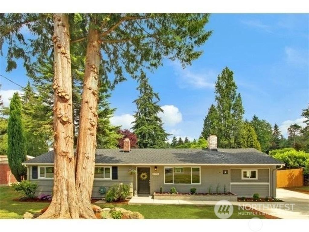 Photo of 3976 154th Avenue SE, Bellevue, WA 98006 (MLS # 2279302)