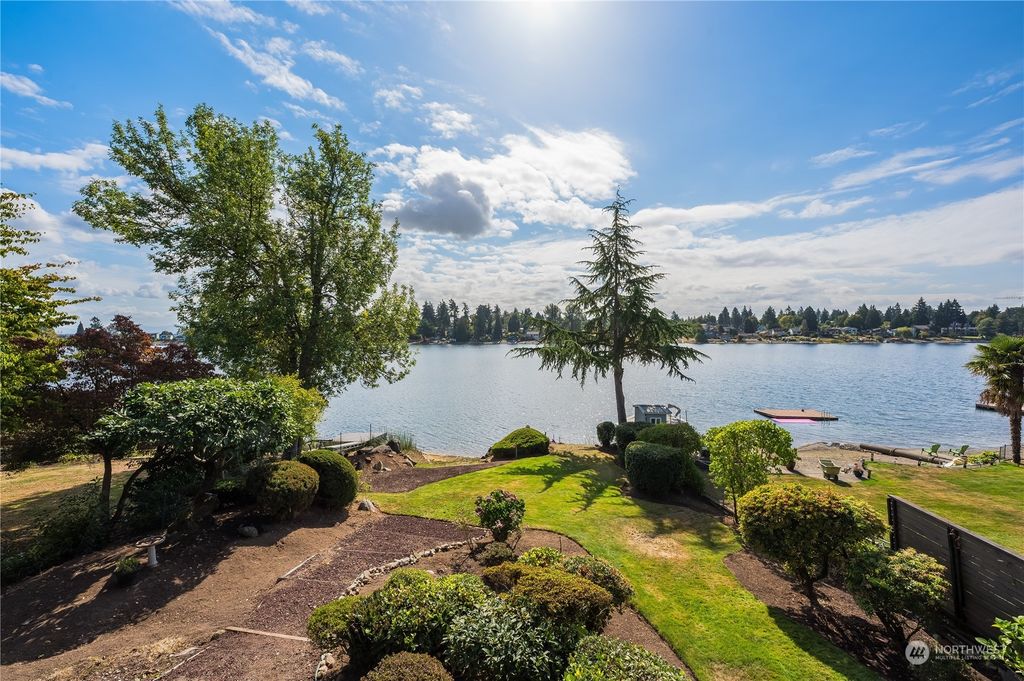 Photo of 3431 S 194th Street, SeaTac, WA 98188 (MLS # 2164667)