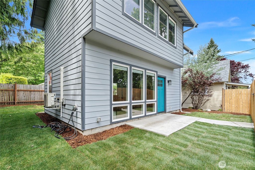listing image 9367679337288643999