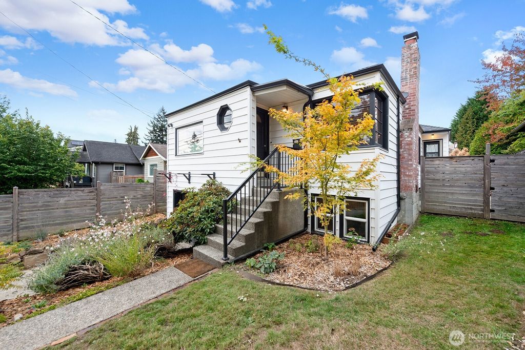 Photo of 10205 35th Avenue SW, Seattle, WA 98146 (MLS # 2445880)