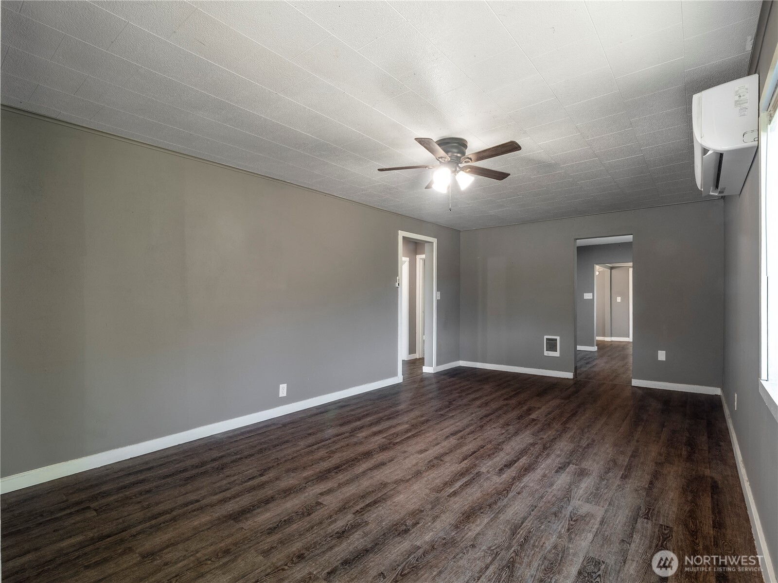 354 SW 10th Street