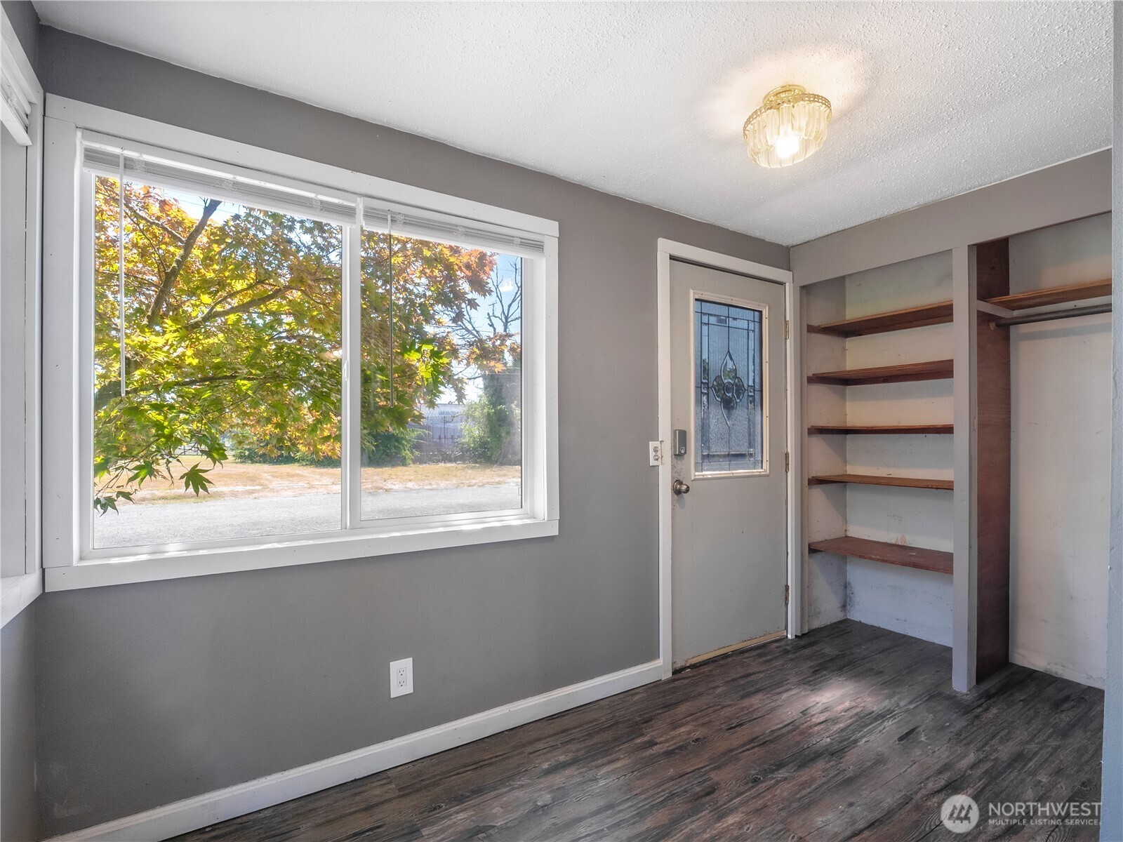 354 SW 10th Street