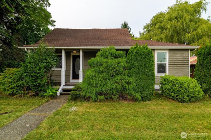 811 Nooksack Avenue