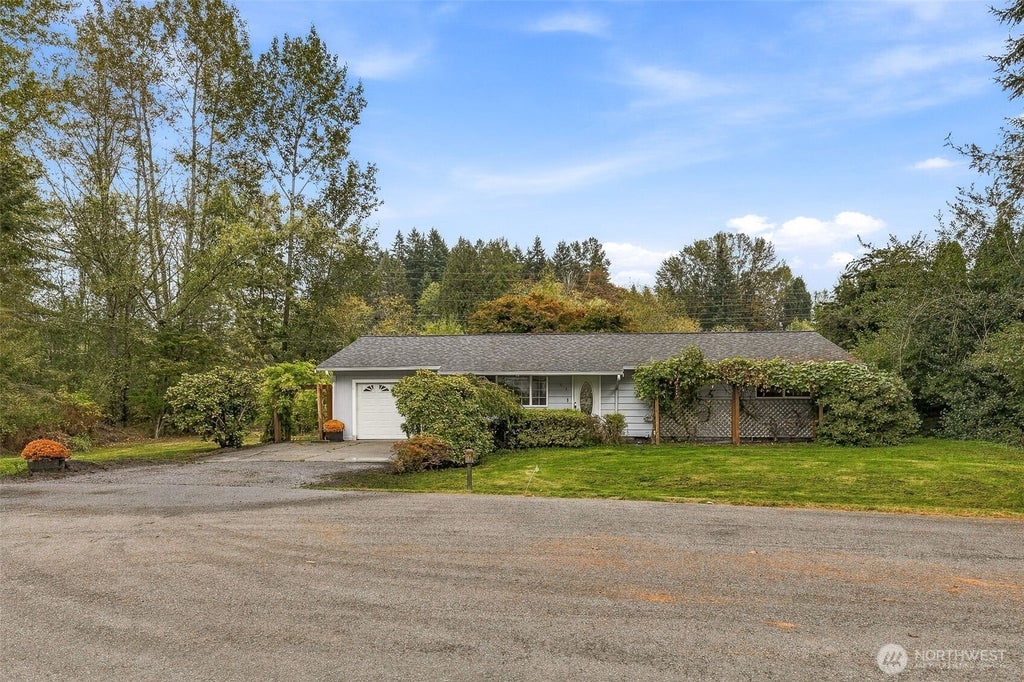Photo of 3115 85th Drive SE, Lake Stevens, WA 98258 (MLS # 2592598)
