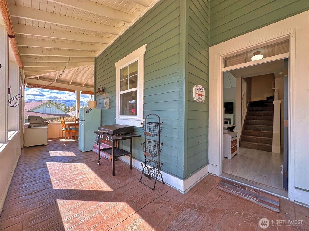 Photo of 103 Firerock Lane, Oroville, WA 98844 (MLS # 2523785)