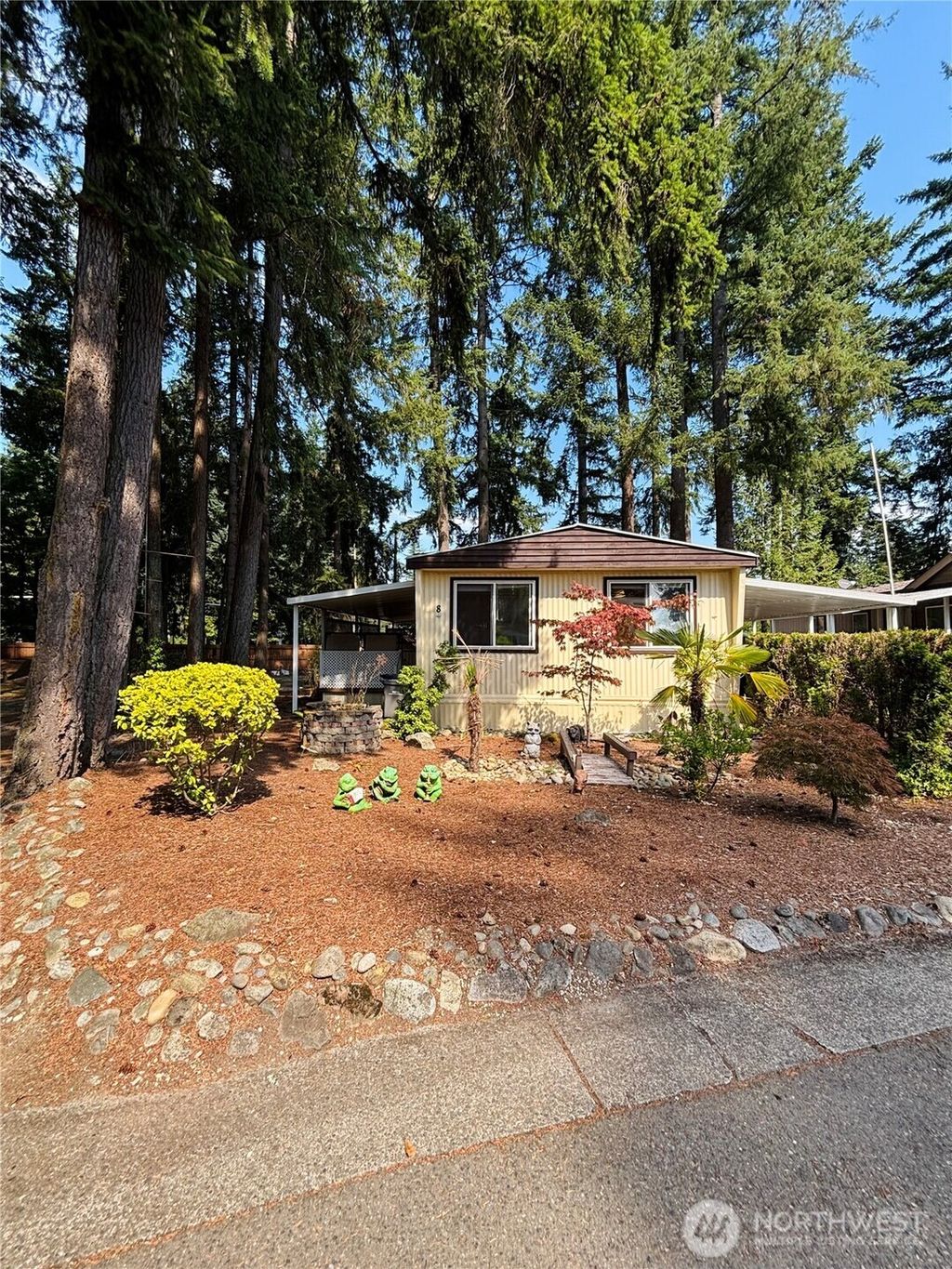 Photo of 18425 NE 95th Street #8, Redmond, WA 98052 (MLS # 2426768)