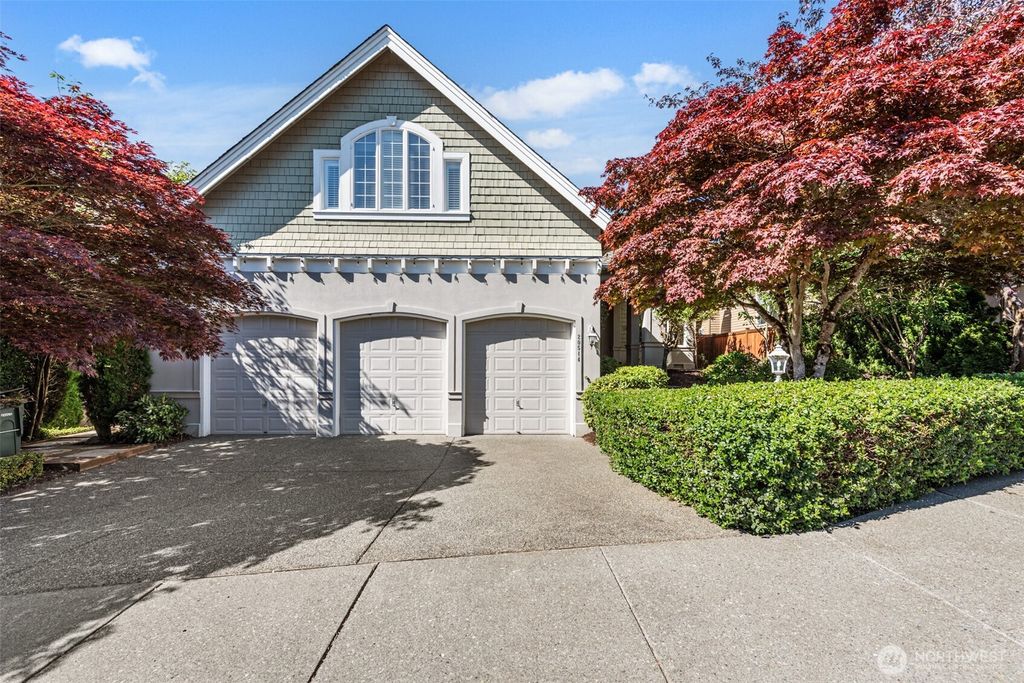 Photo of 20514 NE 23th Court, Sammamish, WA 98074 (MLS # 2518760)