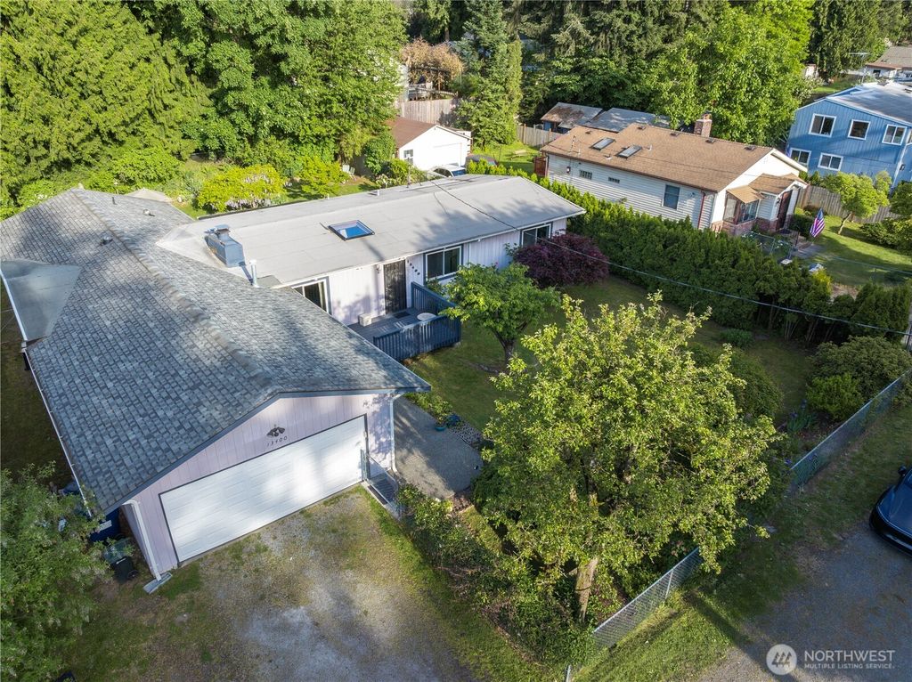 Photo of 13400 3rd Avenue S, Burien, WA 98168 (MLS # 2525664)