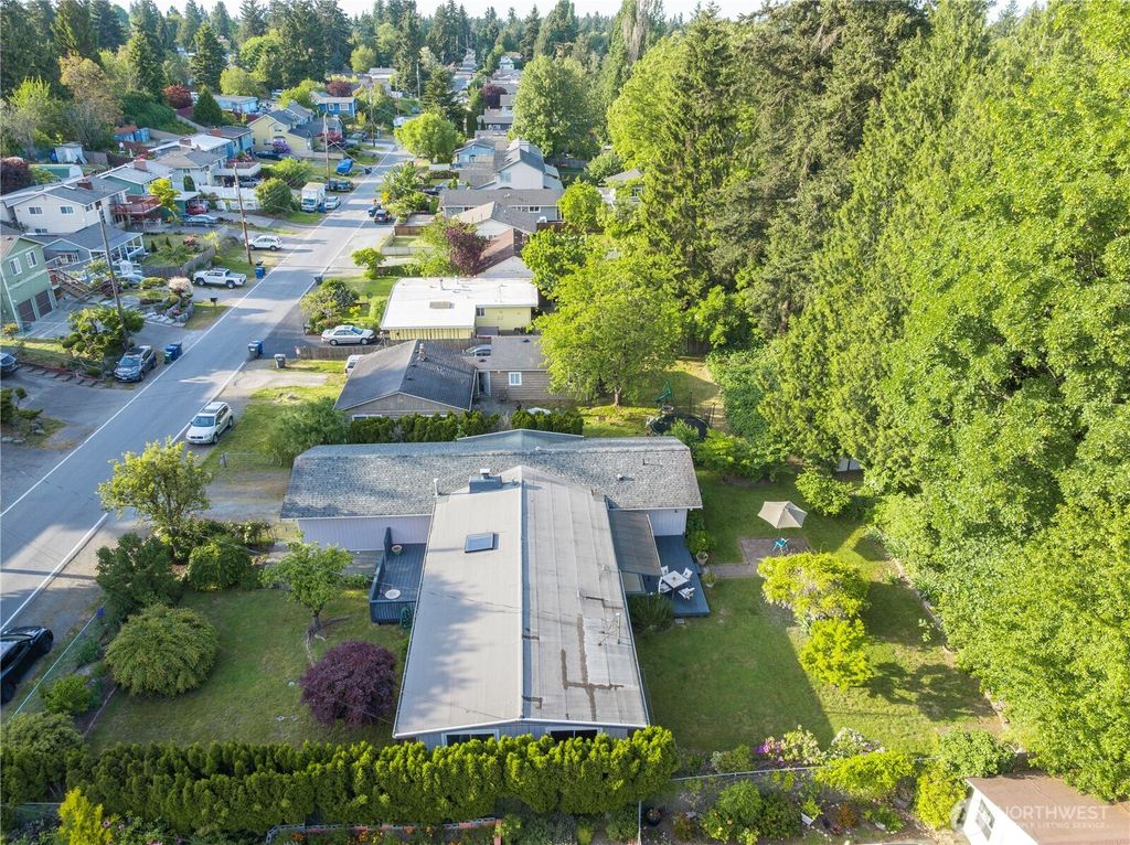Photo of 13400 3rd Avenue S, Burien, WA 98168 (MLS # 2525664)
