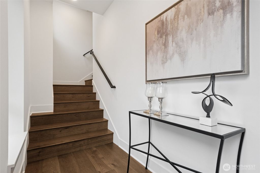 Photo of 12237 137th Place NE #2806, Redmond, WA 98052 (MLS # 2469330)