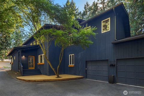 Photo of 9565 NE DANIEL Court, Bainbridge Island, WA 98110 (MLS # 2584714)