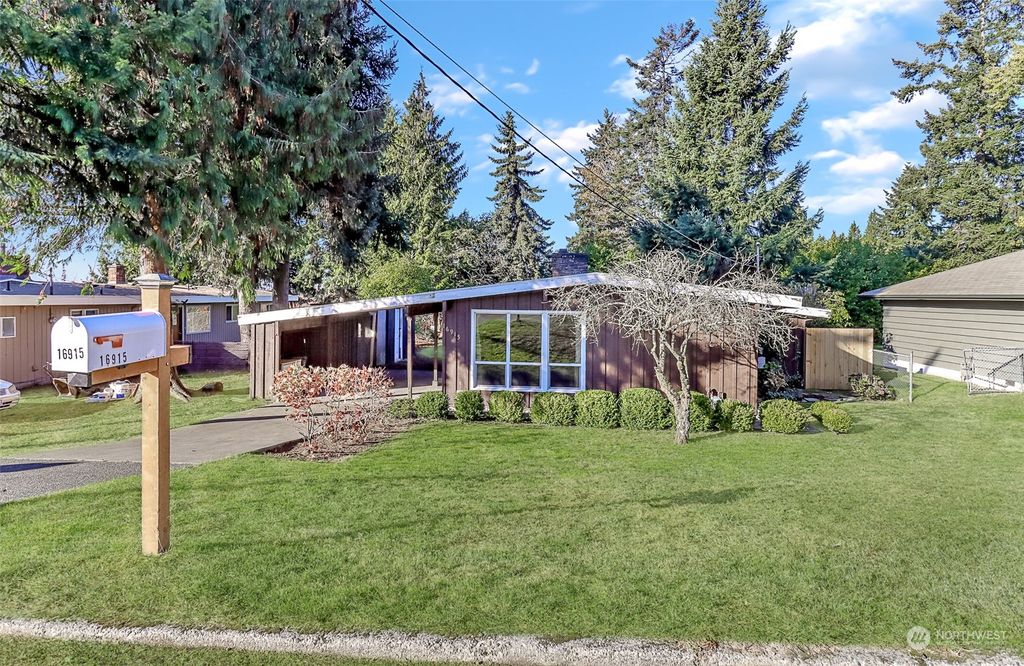 Photo of 16915 31st Pl S Pl, SeaTac, WA 98188 (MLS # 2176841)