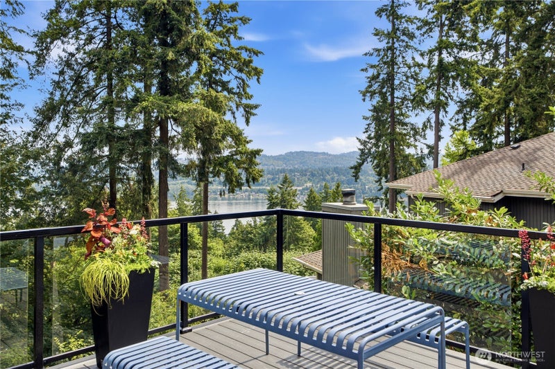 4739 Fernridge Lane