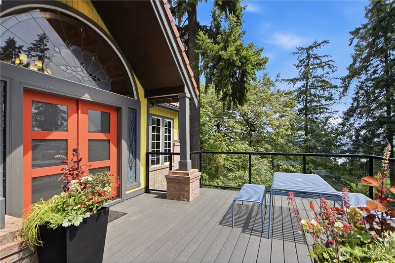 4739 Fernridge Lane