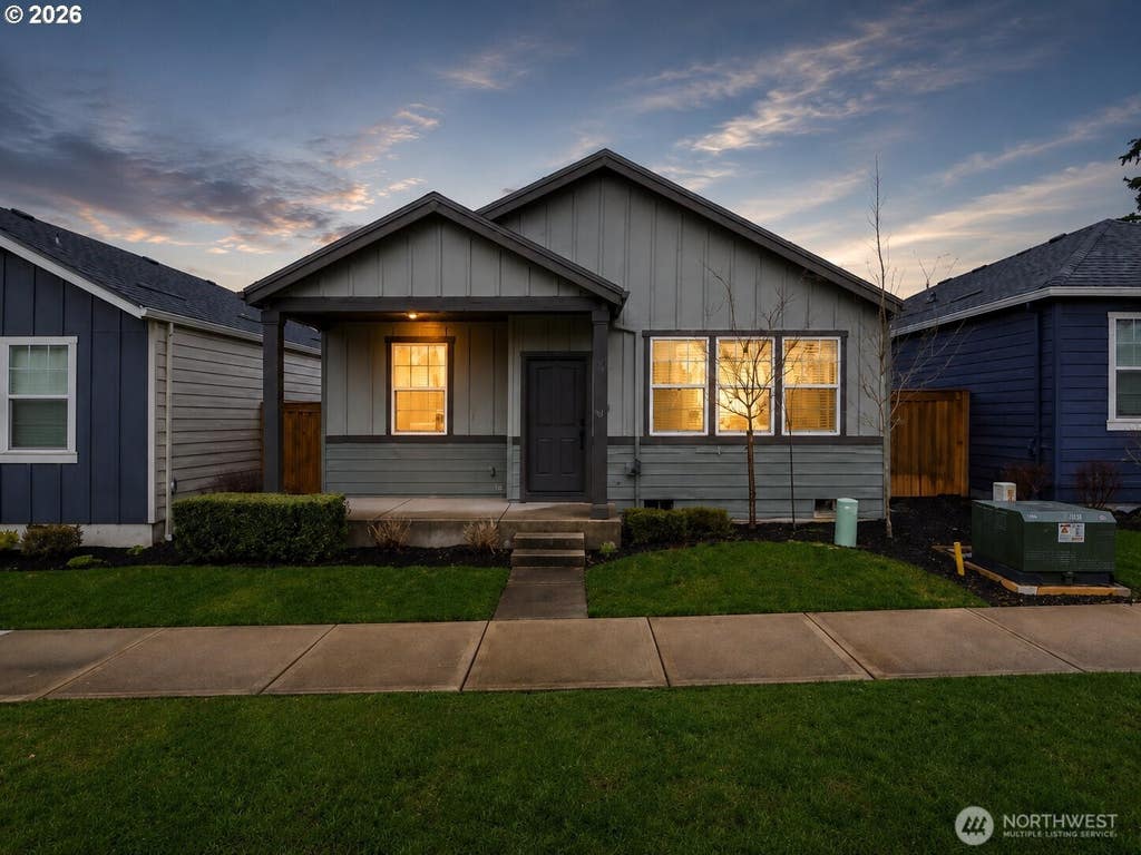 Photo of 11510 NE 16th Street, Vancouver, WA 98684 (MLS # 2563417)