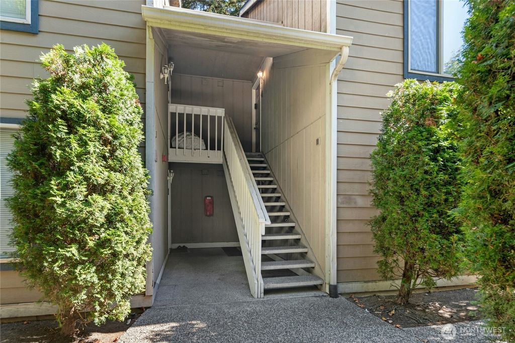 Photo of 20030 66th Place W #2A, Lynnwood, WA 98036 (MLS # 2434461)