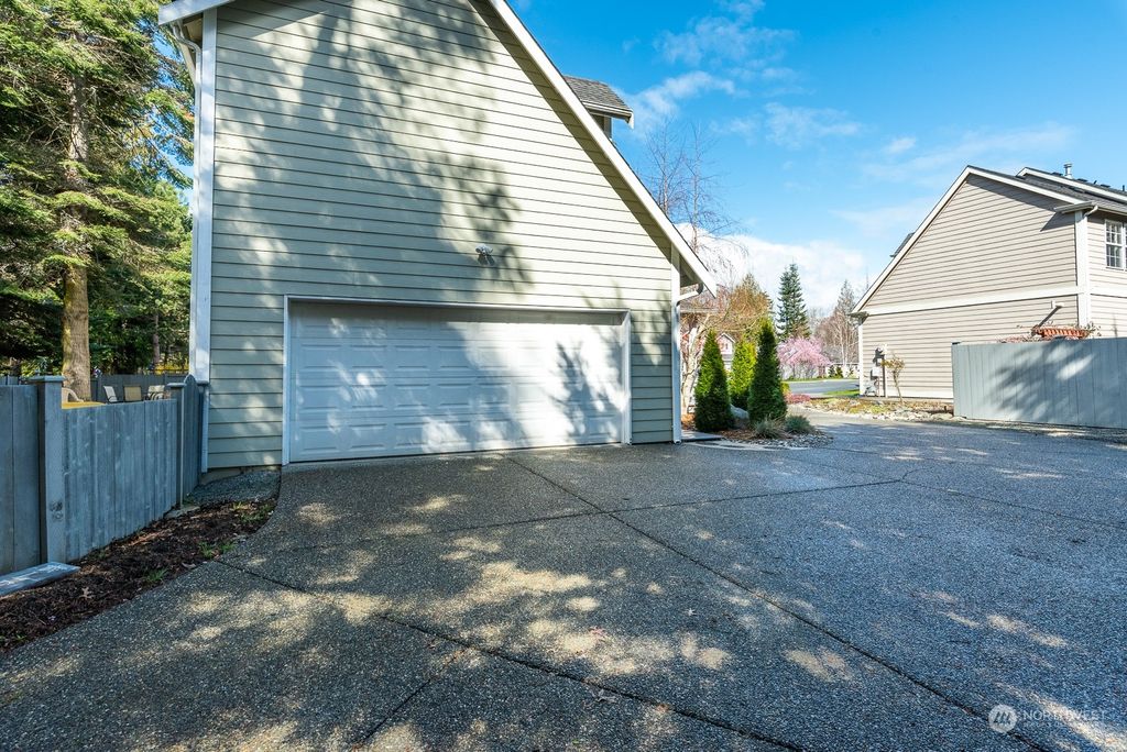 listing image 9362212195801165123