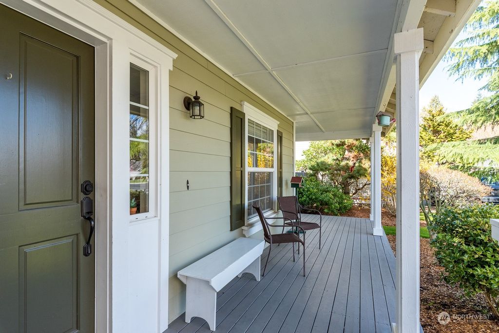 listing image 9366981928230900072