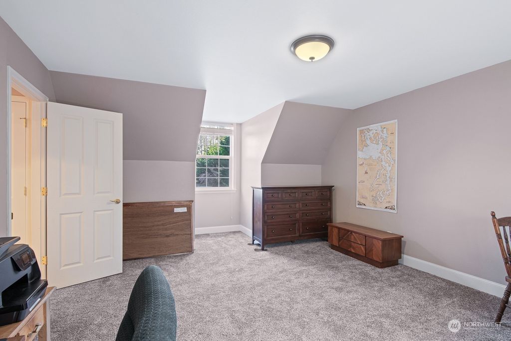 listing image 9369557672194202892