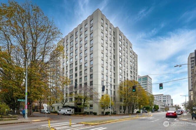 1105 Spring Street 701