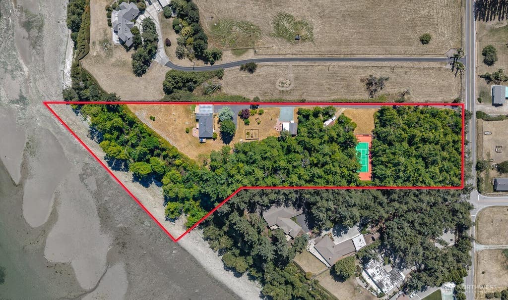 Photo of 1526 Scenic Heights Road, Oak Harbor, WA 98277 (MLS # 2561407)